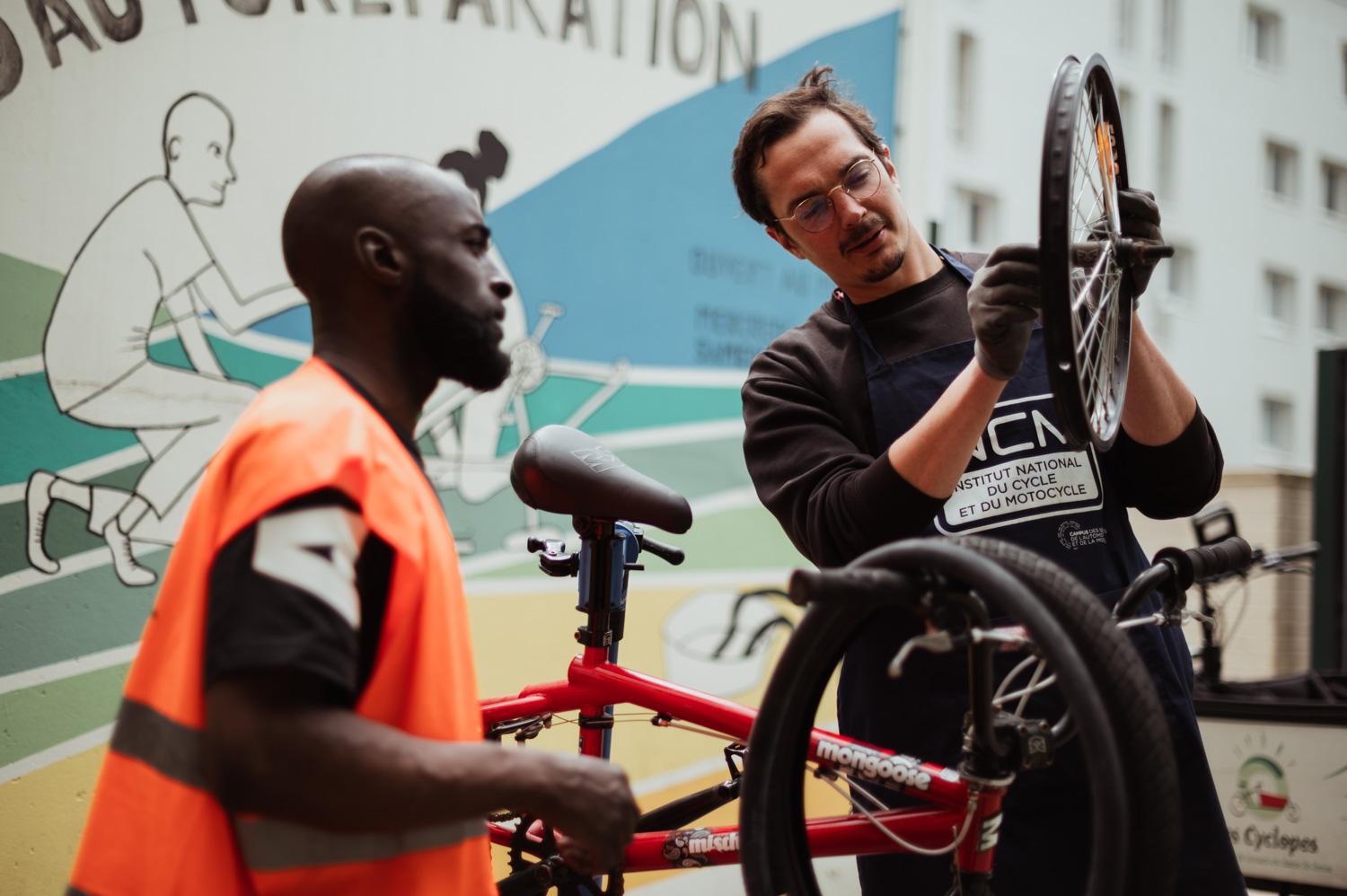 Atelier vélo Stains, Les Rayons